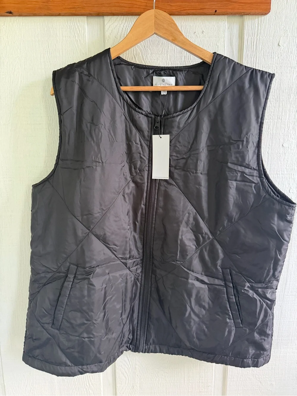 Socialite Lightweight Quilted Black Vest Neutral Layers